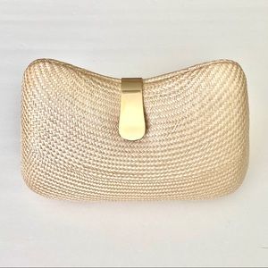 Desenyo Buntal | Woven Hardcase Clutch